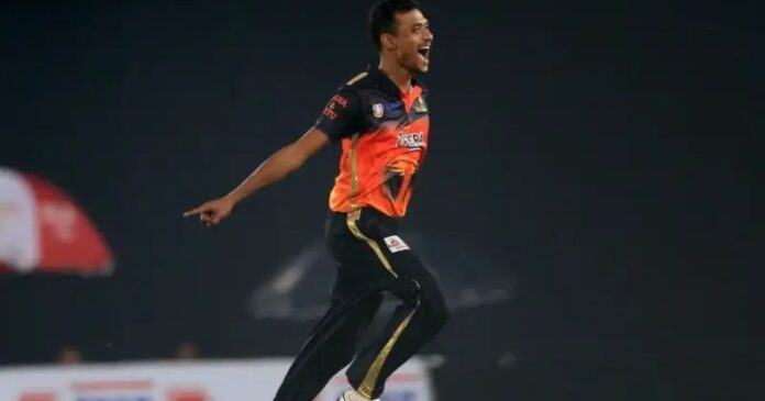 This fast bowler announced his retirement after not getting a chance to play in the IPL